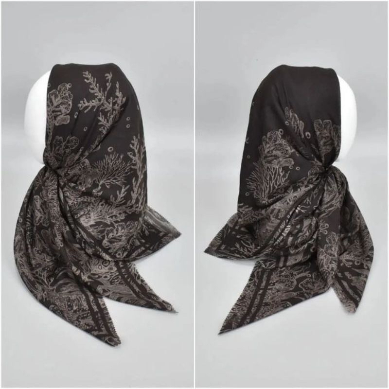 Hijab Segi Empat Voal Motif Akar Warna Cokelat Tua Jilbab Terbaru
