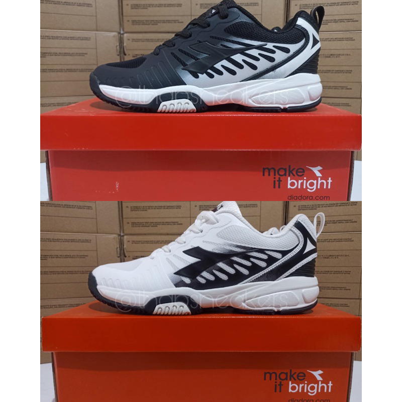 Sepatu Diadora Flame Tennis/Badminton Original BNIB Resmi