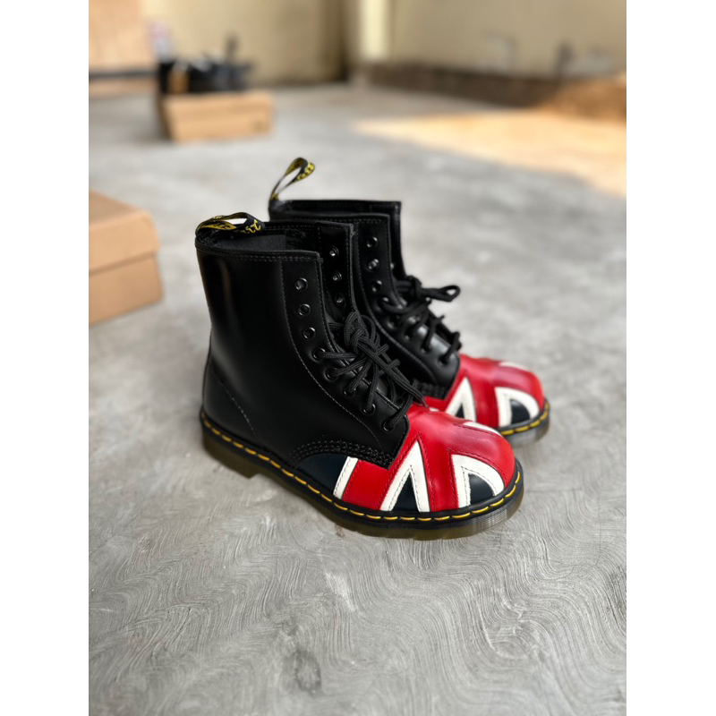 Dr martens union jack