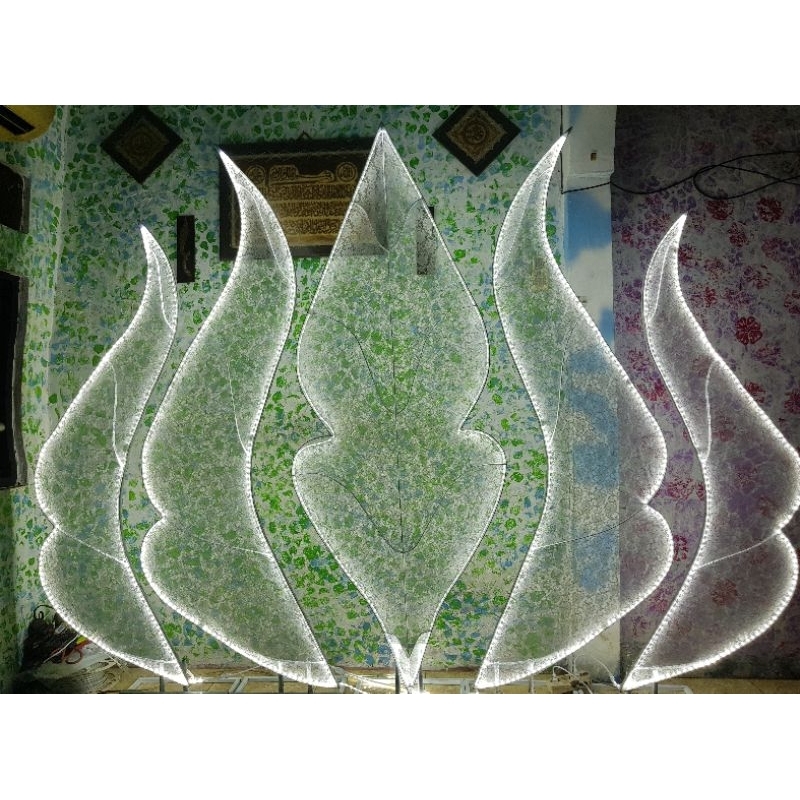standing lampu sayap,standing lampu daun ,standing lampu dekorasi