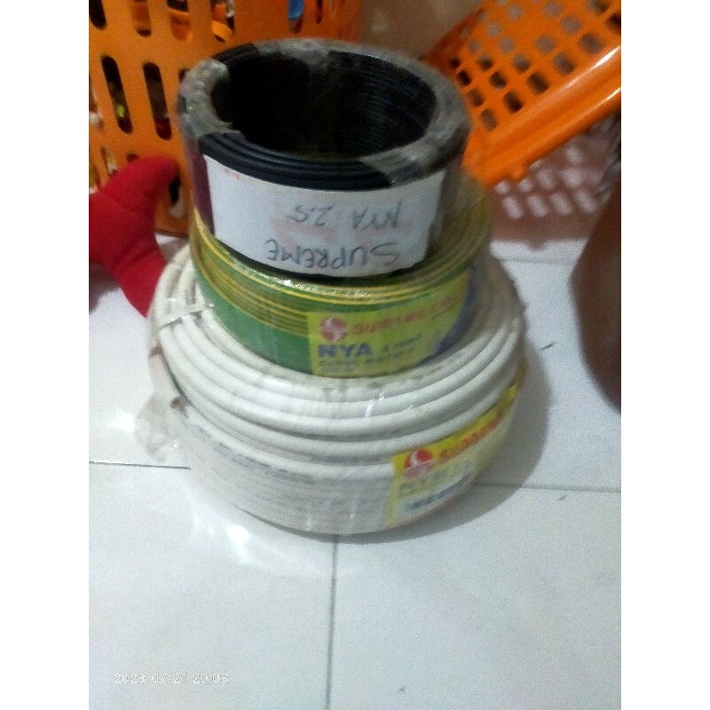 Kabel NYA Supreme Ukuran 2,5mm 1 Roll 50 Meter Warna Hitam