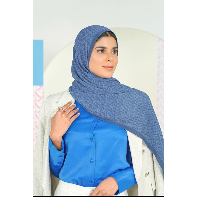 Buttonscarves Bimu Pleated Shawl