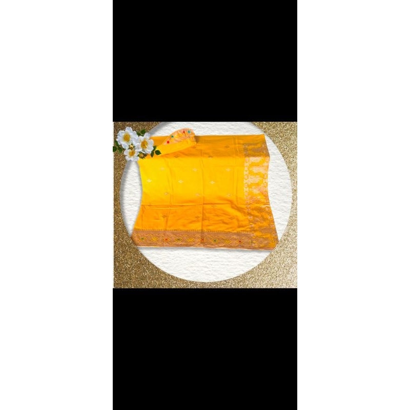 setelan saput udeng bordir kuning