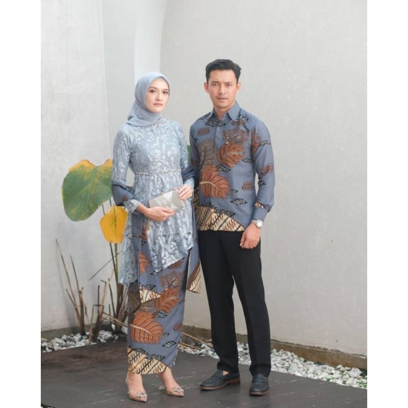 couple kebaya modern baju wisuda tunangan lamaran terbaru baju batik brokat kekinian