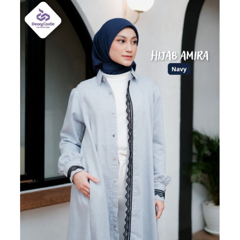 Hijab Amira