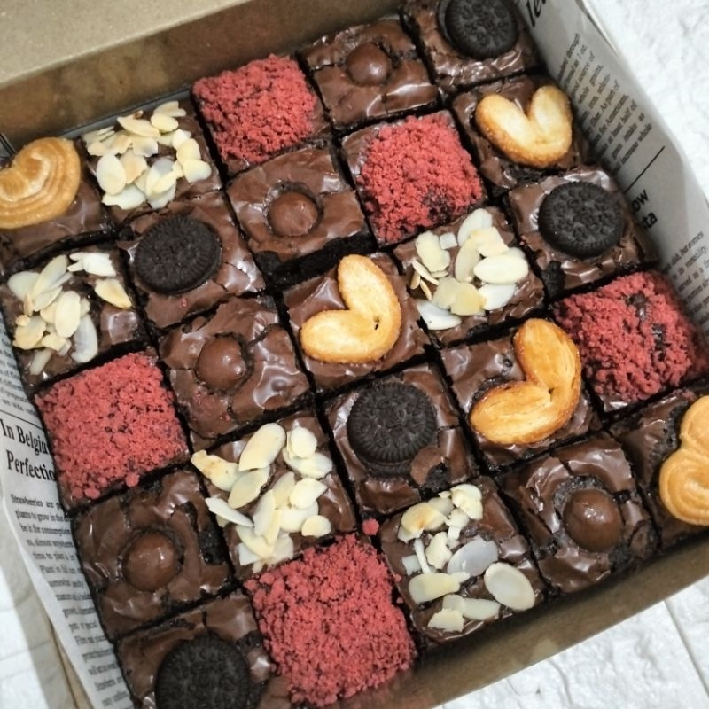 

Fudgy Brownies / Shiny Brownies