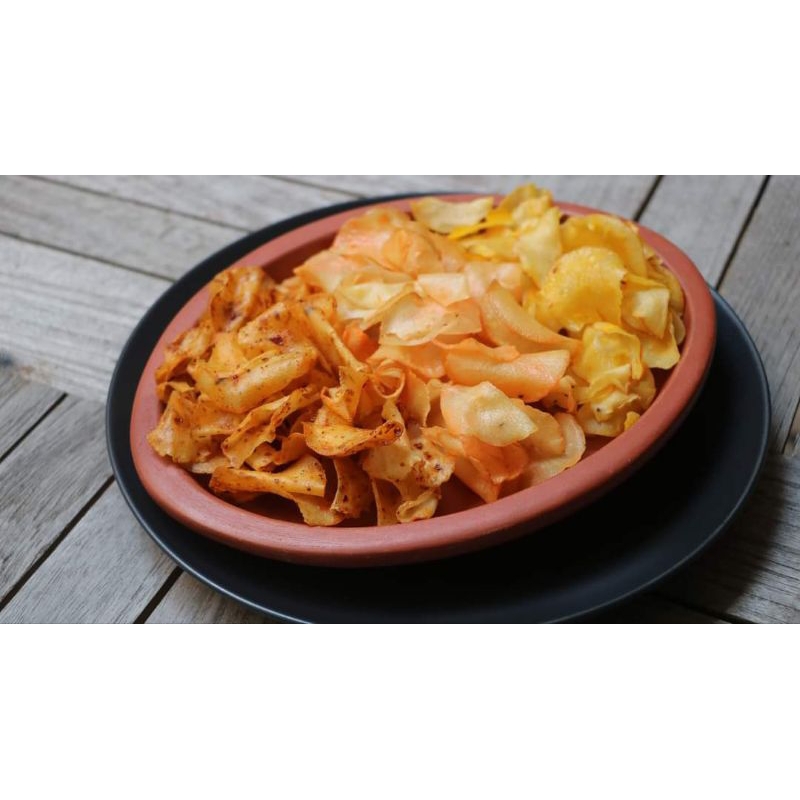 

Kripik Singkong 1kg Asin & Pedas Khas Sumedang