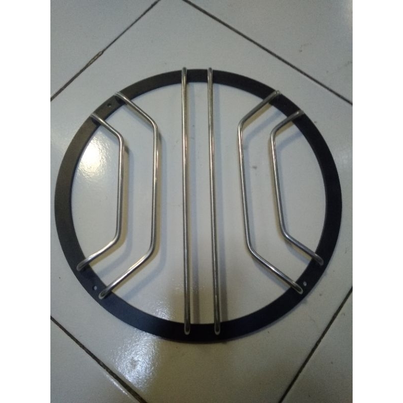 Grill subwoofer 12in/tutup subwoofer 12in