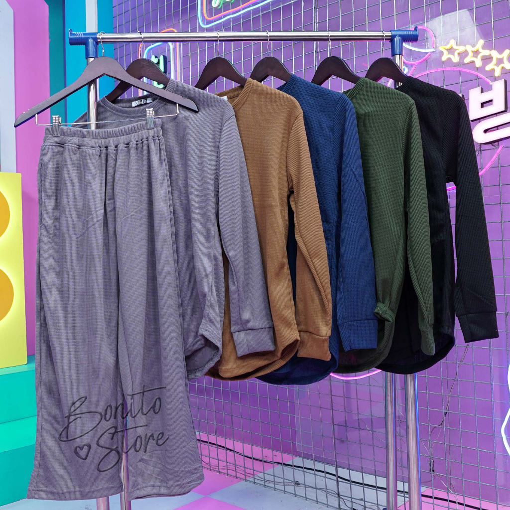 Setelan Wanita  One Set Wafle Wanita Lengan Panjang / Wafle Uniqlo