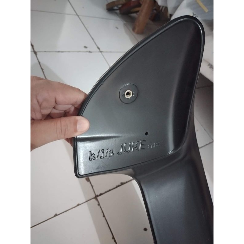 SPOILER NISSAN JUKE ORIGINAL KJS MENTAH