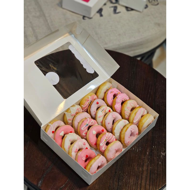 

Donat Barbie donat mini donat ulangtahun donat karakter custome