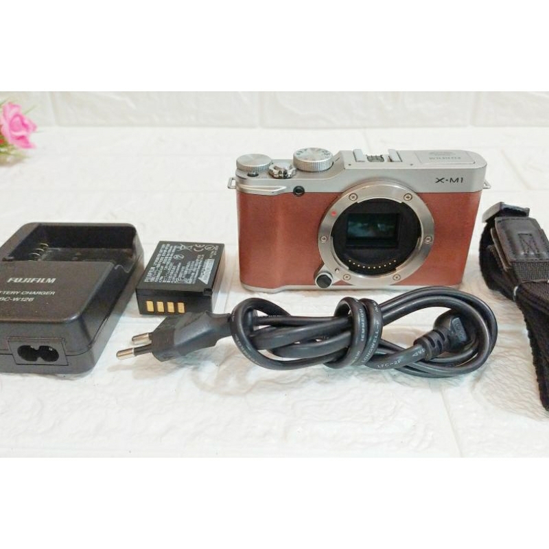 Fujifilm xm1 body only mantap