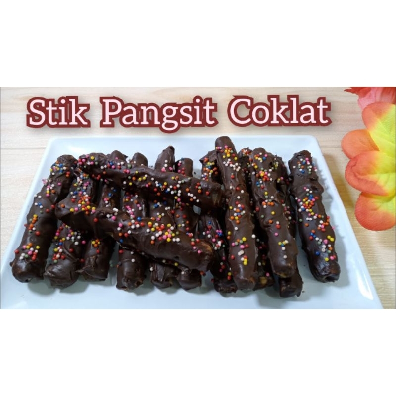 

Kripik pangsit coklat / stik pangsit coklat / cemilan manis / makanan ringan