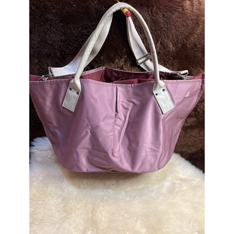 TAS JUMBO AGNES B