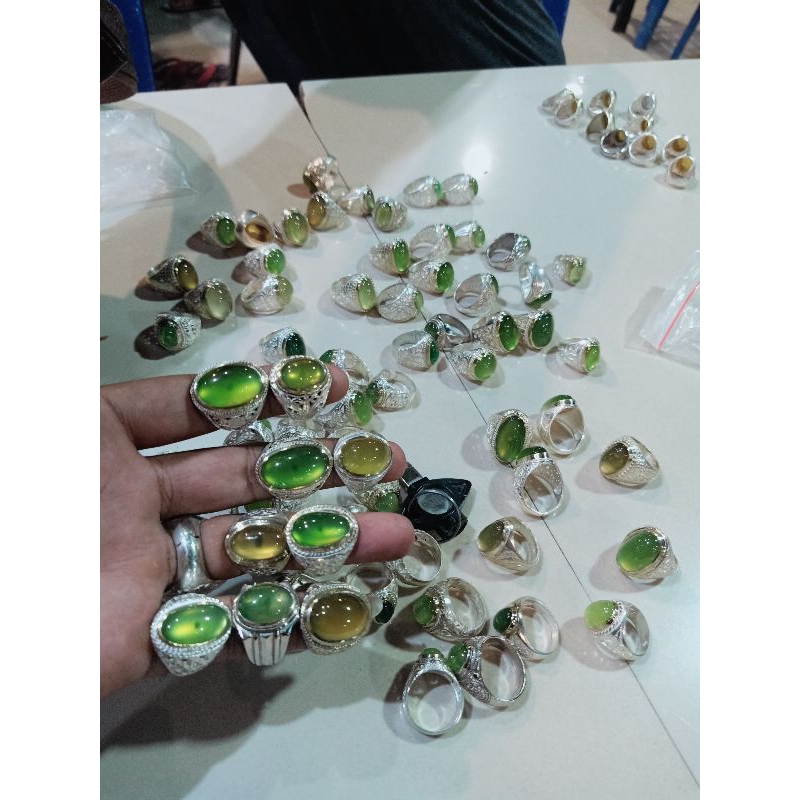 BATU CINCIN IDOCRASE ACEH.