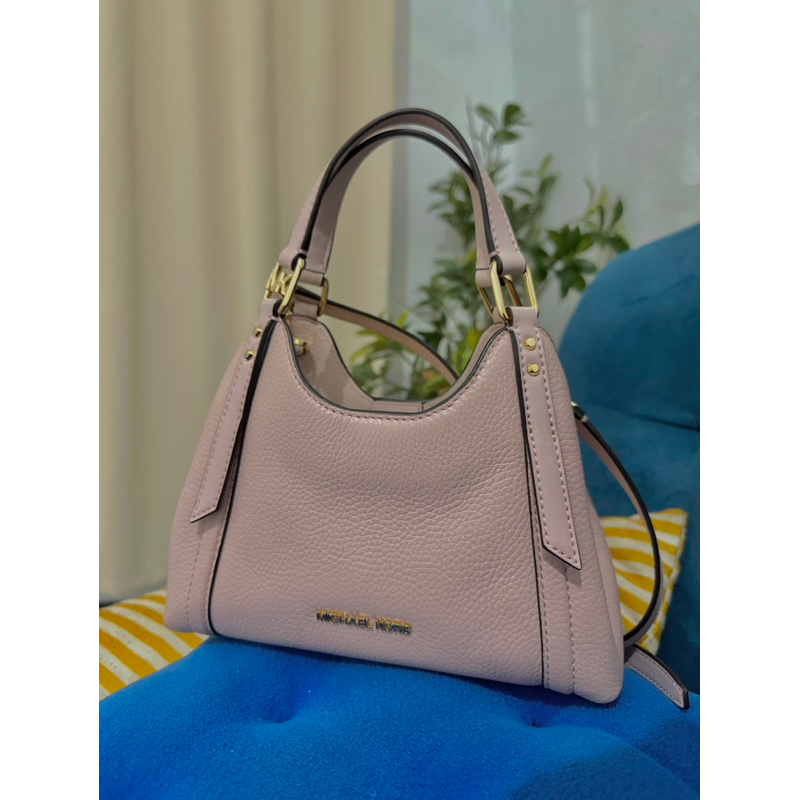 MK ARLO SMALL CROSSBODY POWDER BLUSH