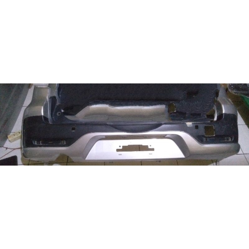 Bumper belakang RUSH/Terios 2016