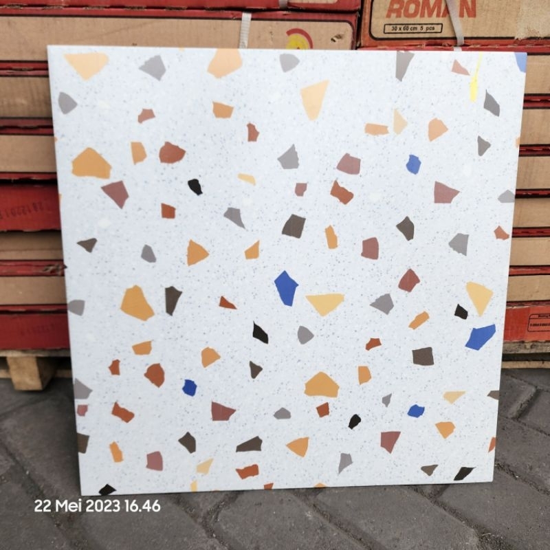 KERAMIK LANTAI MATT TERRAZO TERAS DAPUR KIA CARLOS WHITE 50X50 KW1