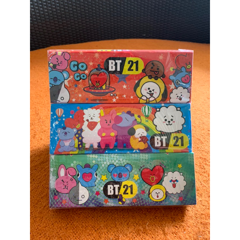 

Tempat Pensil Flip Magnet BT21 Warna