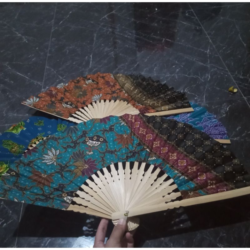Kipas Bambu  Lipat Batik  kipas jadul