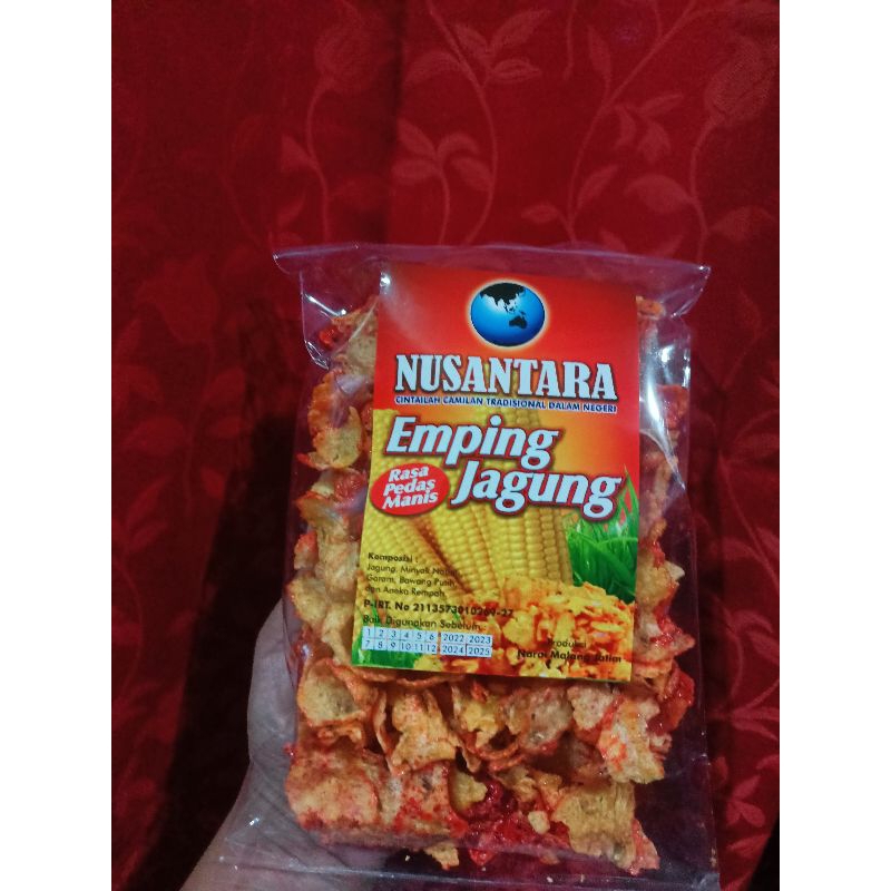 

Emping Jagung Nusantara 125Gram