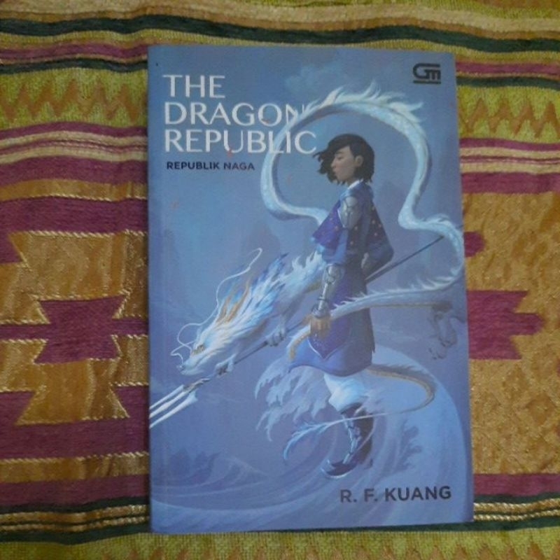 preloved the dragon republic BOOKED