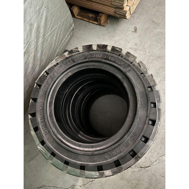 Ban Solid/ Ban  Mati Forklift  28x9-15    28*9-15 Harga  promo baru