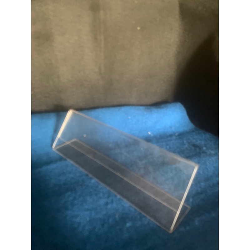 

Akrilik papan Nama landscape tipe L uk 10x25cm tebal 2mm