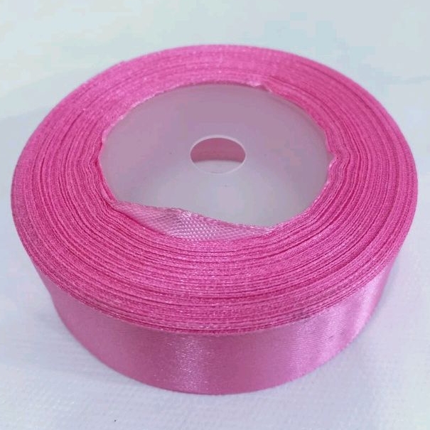 

Pita Satin Warna Pink Muda Ukuran 1 Inch / 2,5cm Per roll