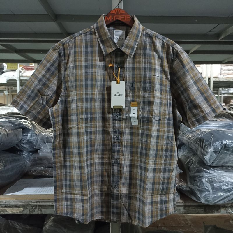 Kemeja lengan pendek motif kotak-kotak ORIGINAL MGEE ALTO C126 GREY
