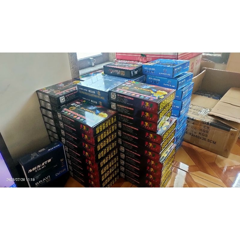 Set Top Box Tv Digital Merk LUBY Evercoss Welhome Noise Matrik red