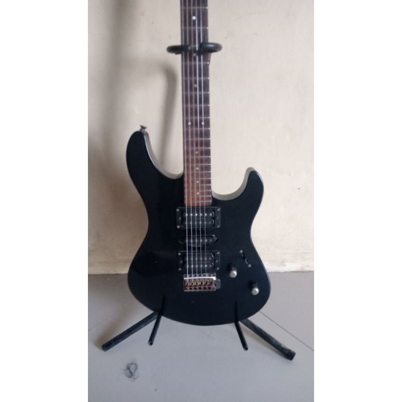 Gitar Elektrik YAMAHA RGX 121Z