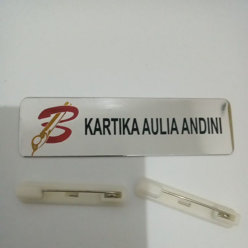 

Nametag Stainless Silver Tanpa Resin + Logo - Batik Air Name Tag