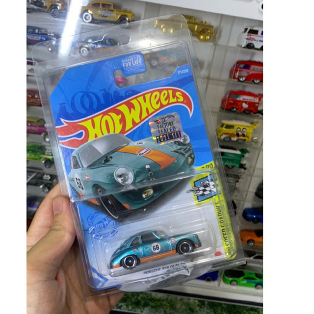 hotwheels super treasure hunt porsche outlaw gulf ths