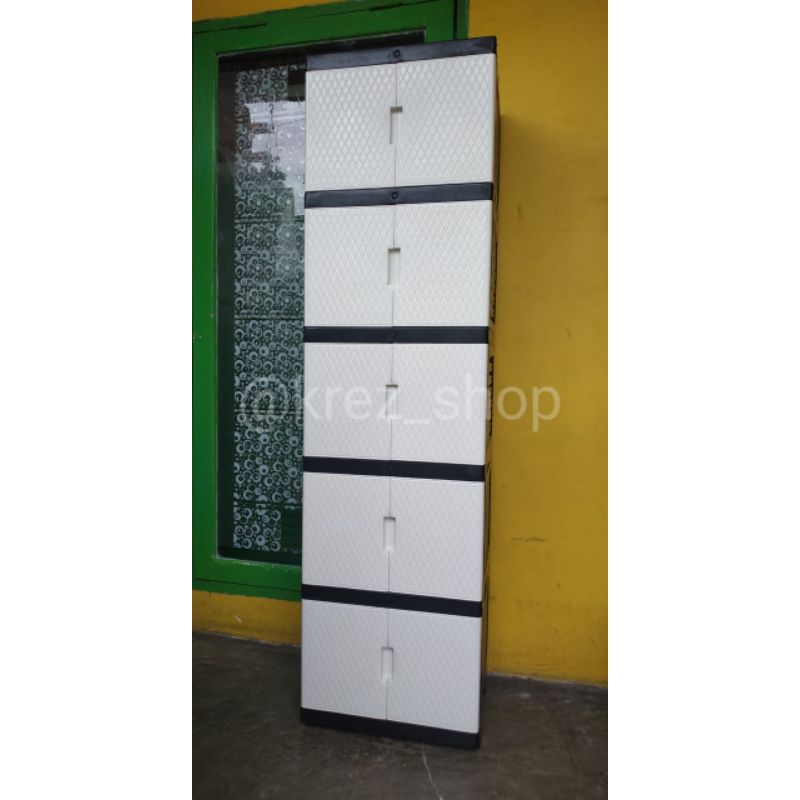 Lemari plastik Renata mini 4/5