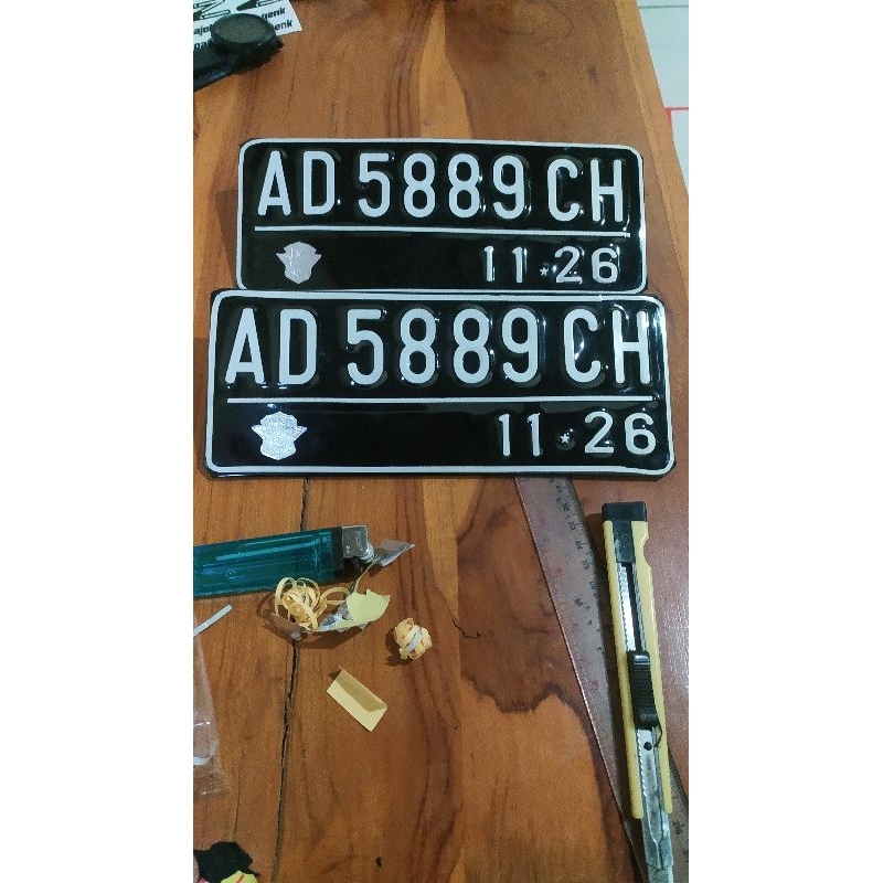 plat nomor baut tanam,plat nomor custom baut tanam,plat nomor putih hitam