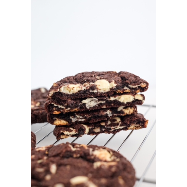 

DARK BLAST COOKIES (per pcs)