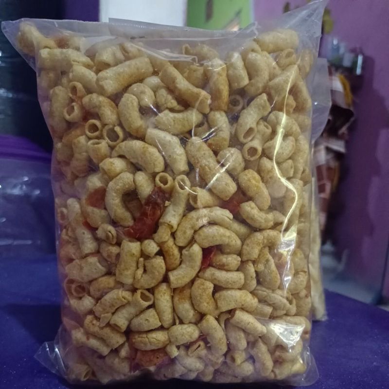 

Makroni Pedas Gurih khas Salatiga (jajanan masalalu)