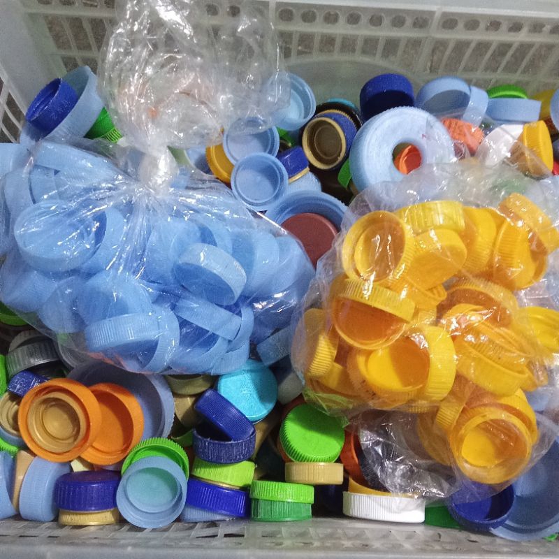tutup botol mineral bekas