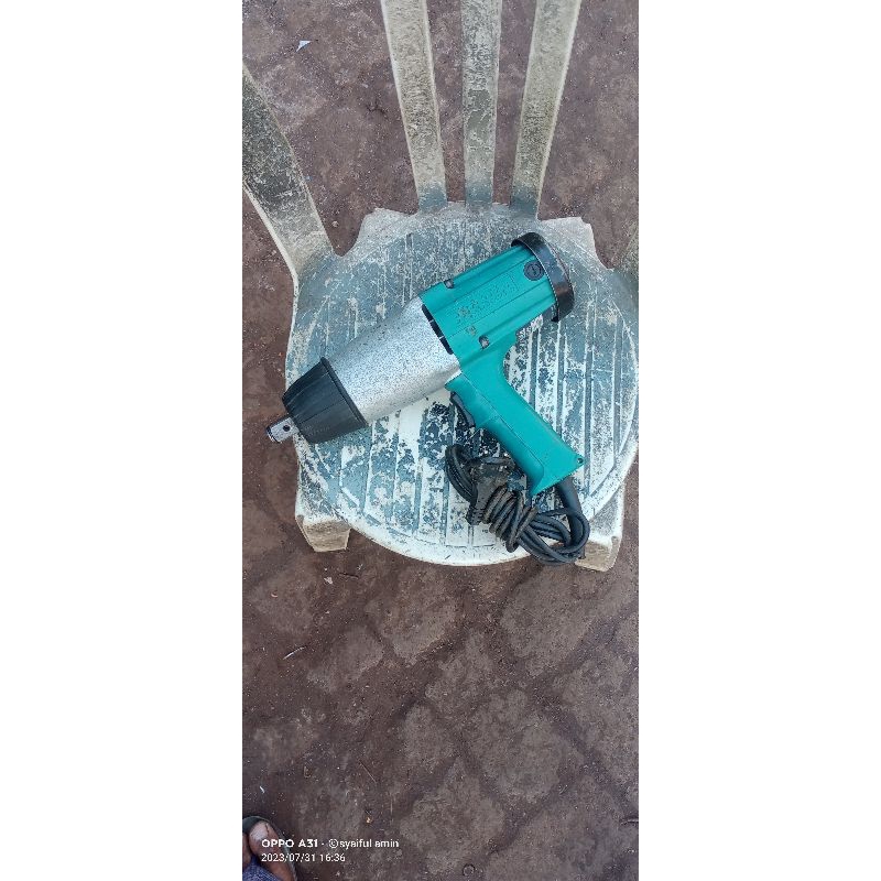 IMPACT WRENCH LISTRIK UK 3/4 INCH MAKITA 6906 (SECOND)