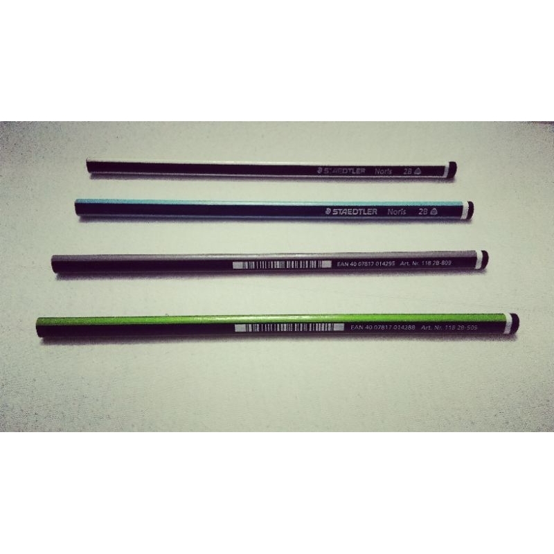 

Pensil 2B STAEDTLER Triangular Noris (Pcs)
