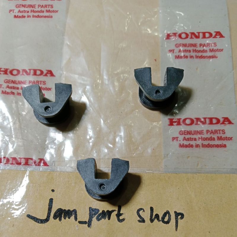 Slider rumah roller klip kancing honda Vario125 old new Vario150old new pcx adv