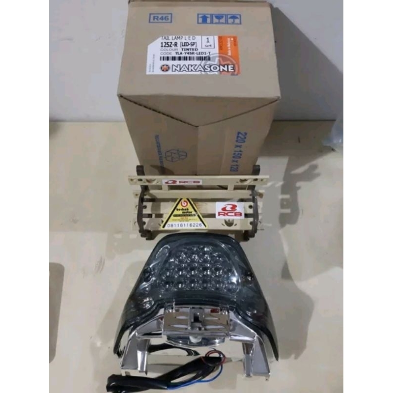 Yamaha 125 ZR RXZ Catalyzer lampu stop lampu belakang tail lamp tinted hitam LED