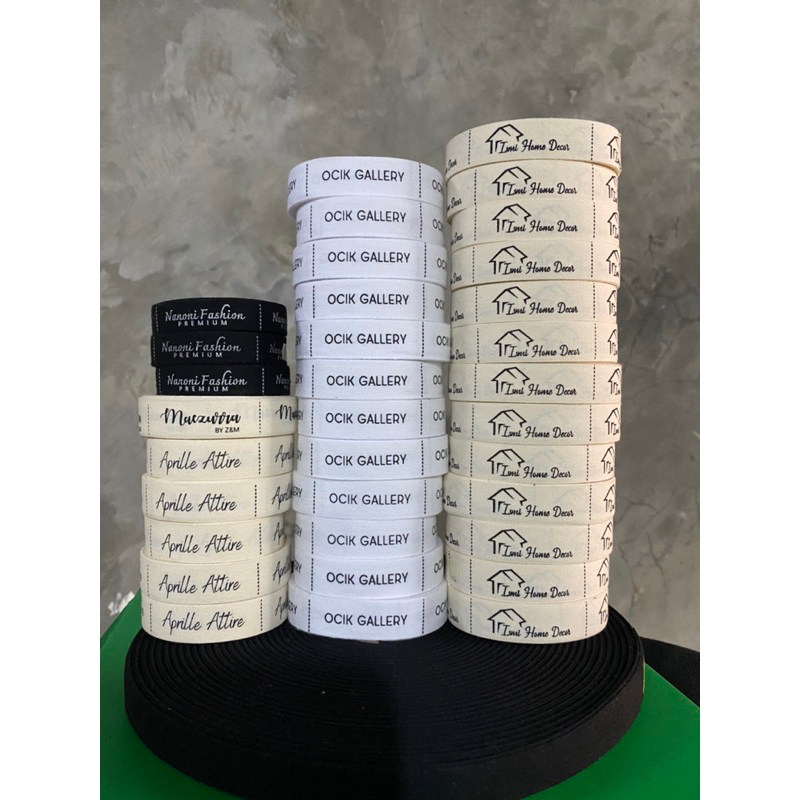 

LABEL PAKAIAN / LABEL HIJAB ( 1000 pcs )