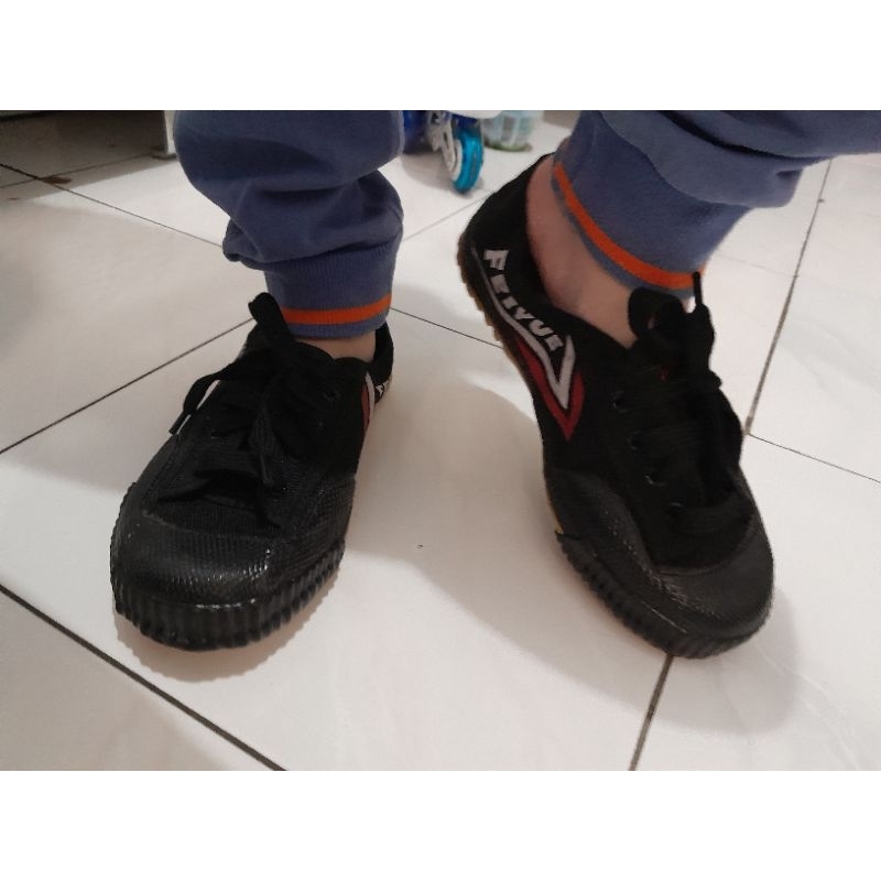 FEI YUE ORIGINAL ASLI SEPATU WUSHU SHOES BADMINTON RUNNING SEPATU LARI OLAH RAGA