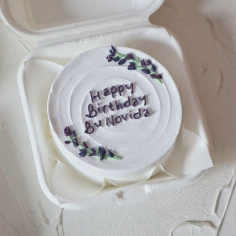 

[PRE ORDER] Flower Design Bento Cake