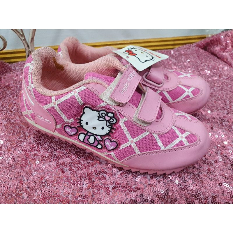Sepatu Hello Kitty Merk Ando X Sanrio / Sepatu Sekolah / Sepatu Hello Kitty Pink