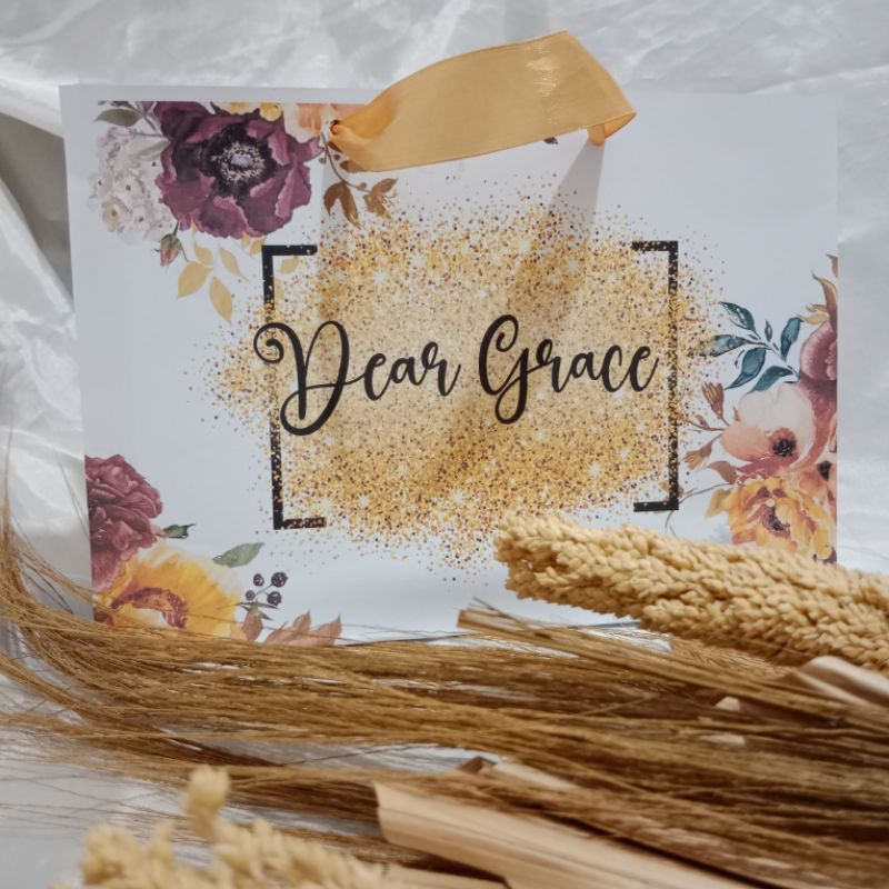 

GRACE FLOWER GOLD Paperbag Bridesmaid Paperbag Souvenir