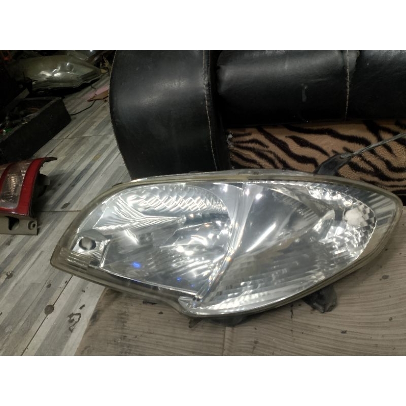head lamp lampu depan Toyota Vios gen 1 facelift 2004 2005 2006 Original kiri