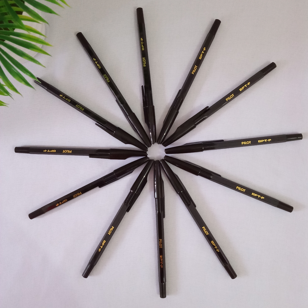 

(1pcs) Pena PILOT Tinta hitam